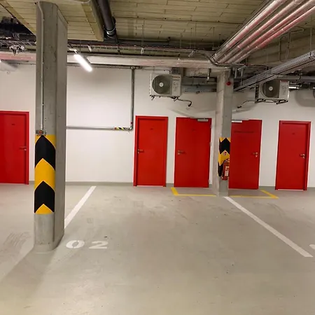 Apartment Mozart, Free Onsite Parking, Air Conditioning, 1gbs Wifi *
